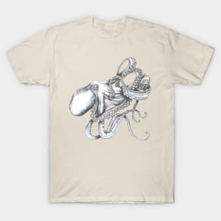 Octopus, on cream, a tangle of tentacles! T-Shirt